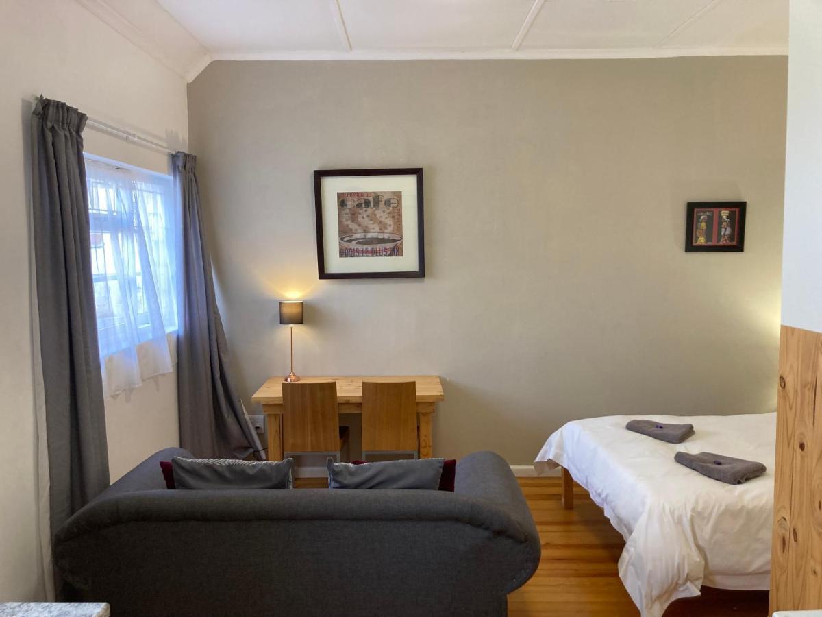 Kirknewton Hotel Port Elizabeth Ngoại thất bức ảnh