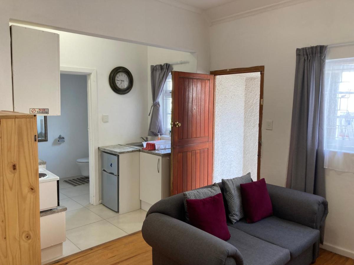 Kirknewton Hotel Port Elizabeth Ngoại thất bức ảnh